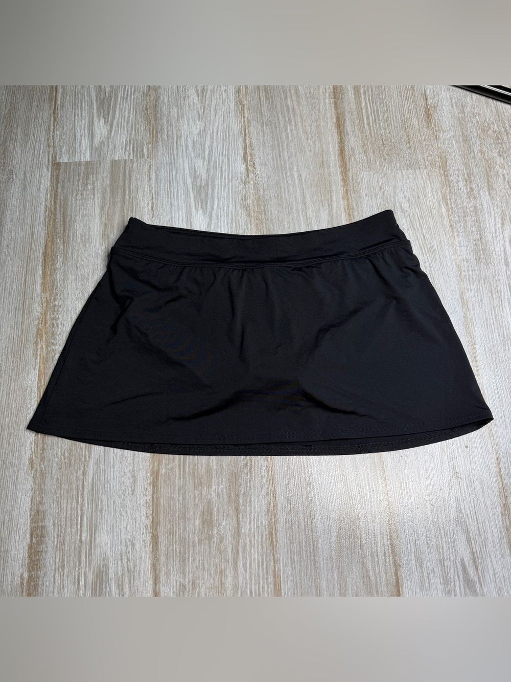 Lands’ End Black Swim Skirt Size 12P